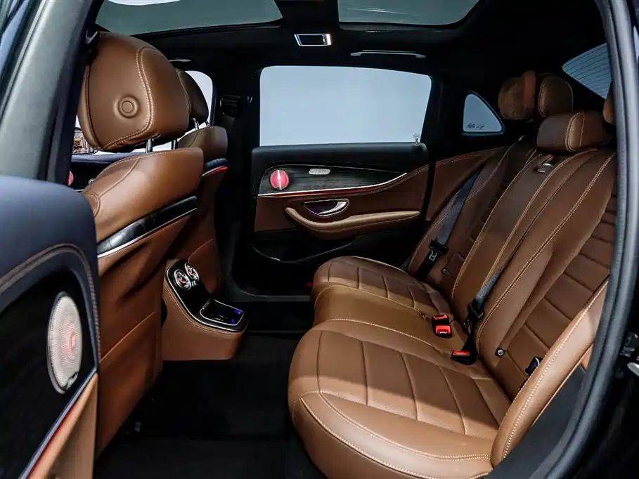 Mercedes-Benz E-Class 2023 Facelift E 260 L Sport фото 24