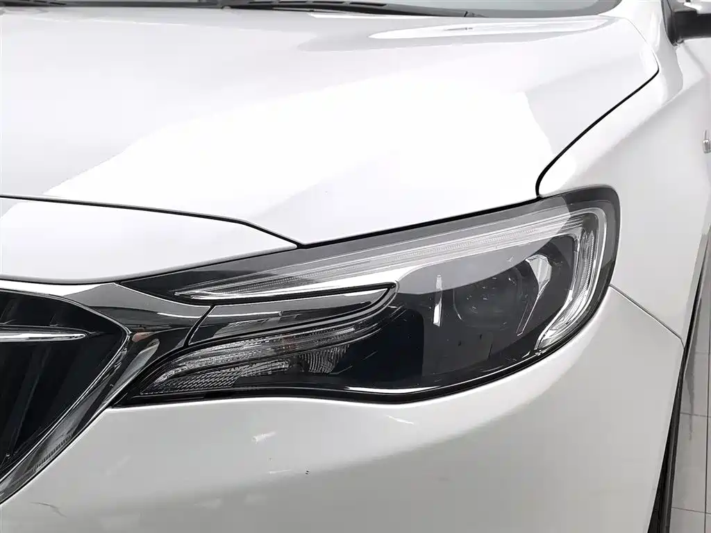 Buick Excelle 2019 15T DCT Connected Elite (China V) фото 7