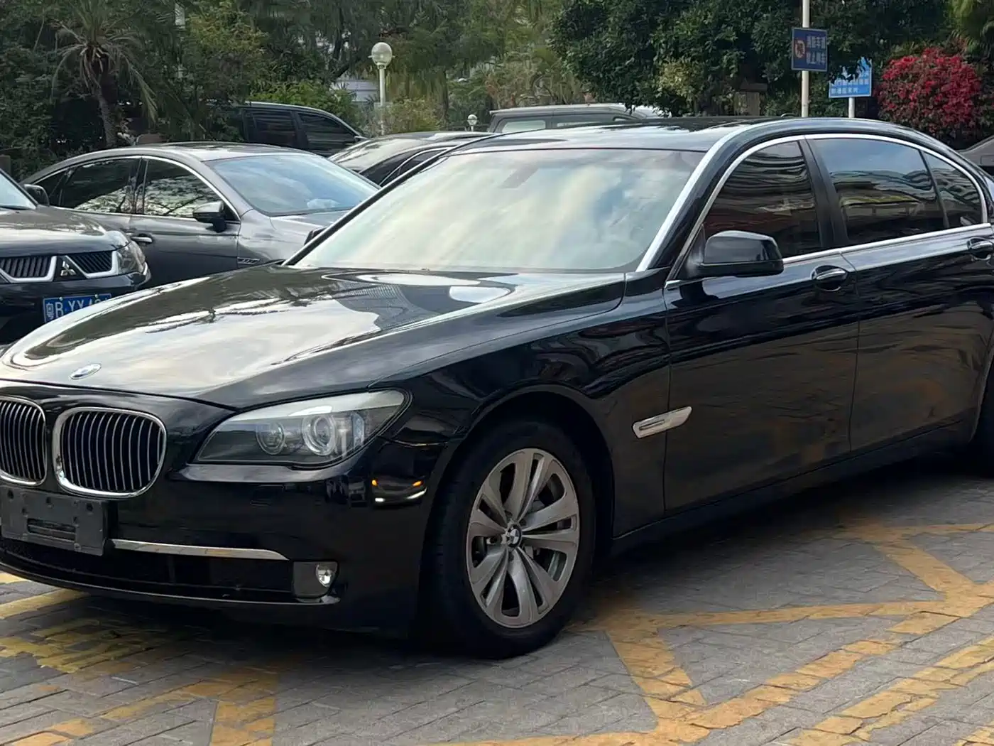 BMW 7 Series 2009 730Li Luxury