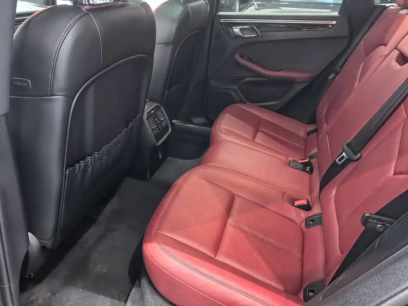 Porsche Macan 2017 Macan S 3.0T фото 8