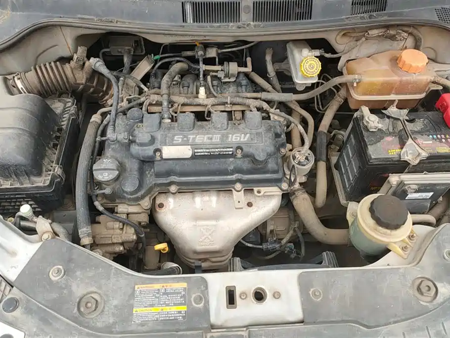 Chevrolet Sail 2011 Sedan 1.4L Manual Happiness Edition фото 10
