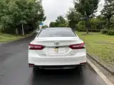 Photo 14 - Toyota Camry