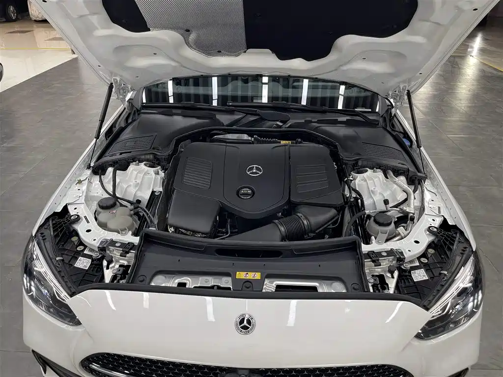 Mercedes-Benz C-Class 2025 C 260 L Night Sport Edition фото 19