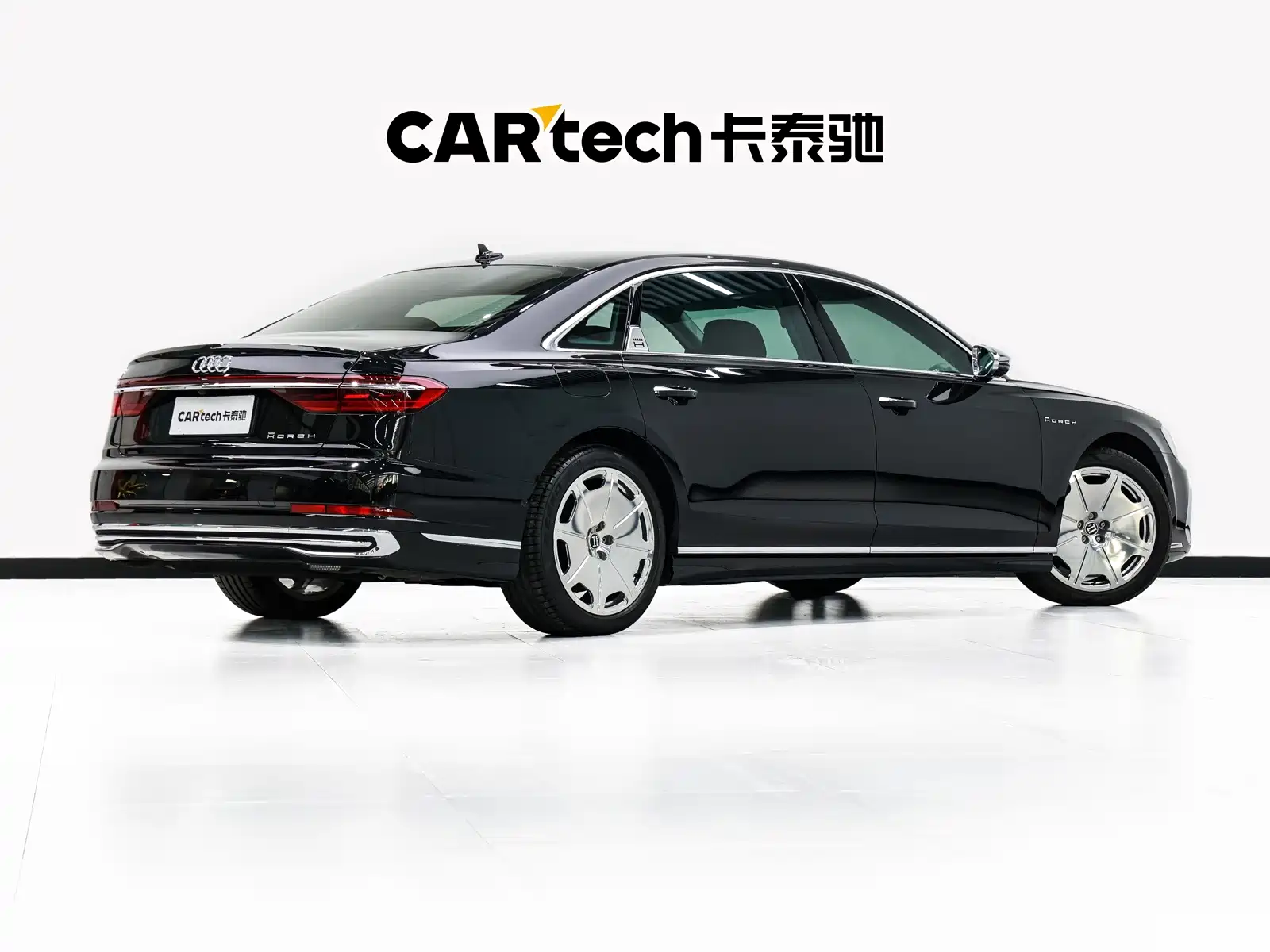 Photo 4 - Audi A8