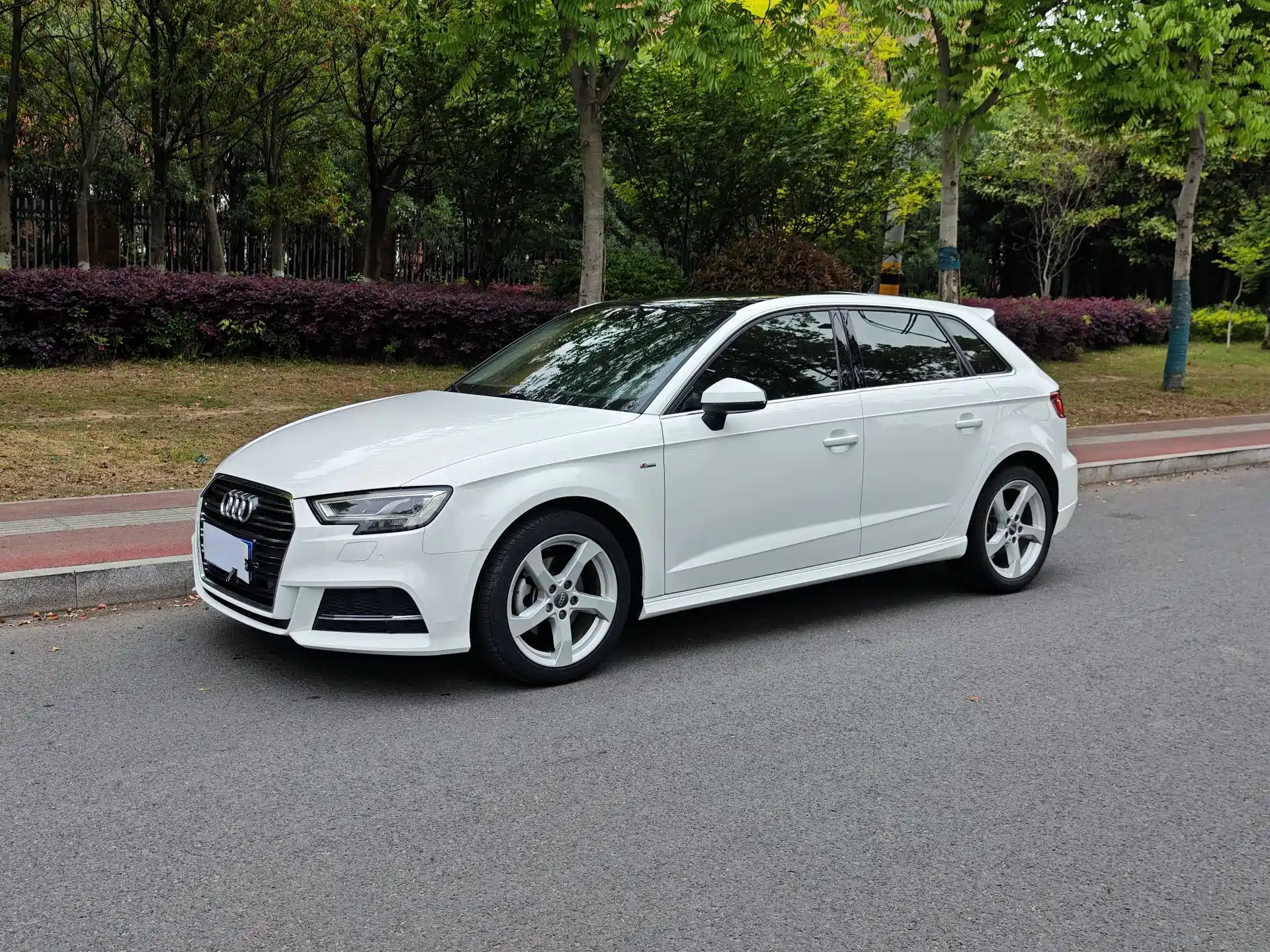 Фото 1 - Audi A3