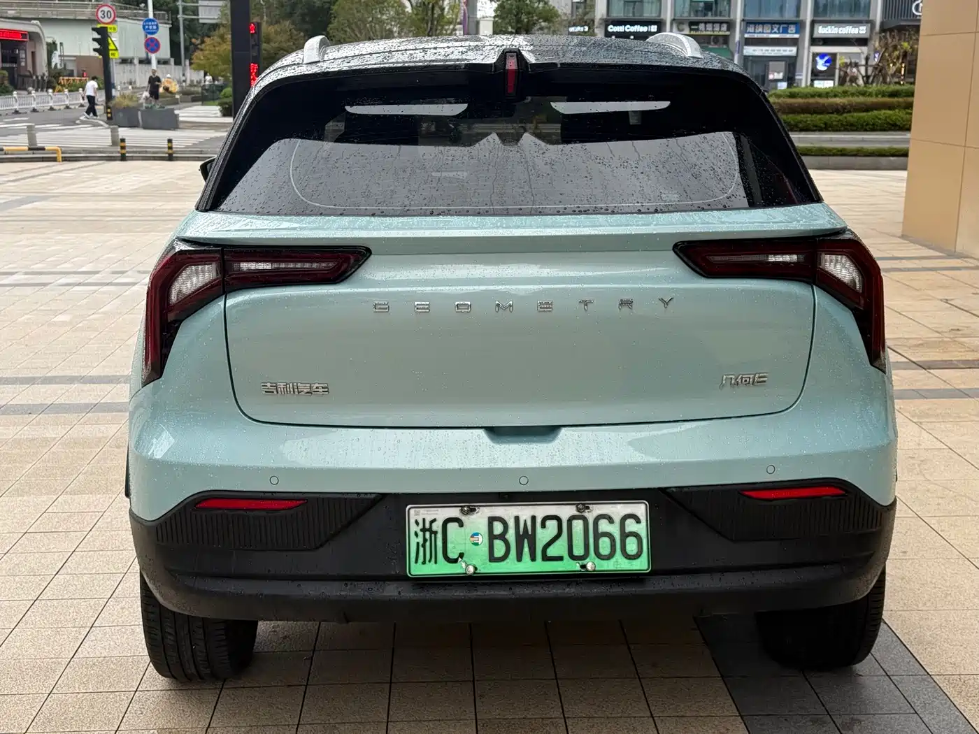 Фото 5 - Geely Geometry E Firefly