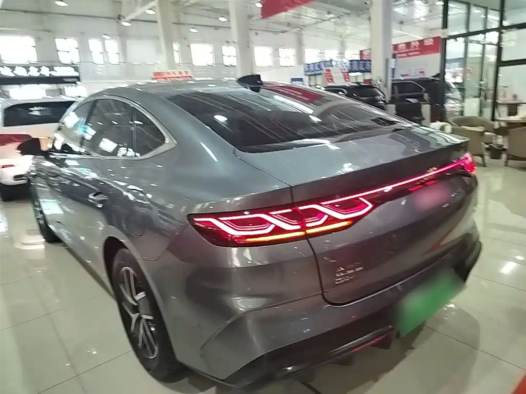 BYD Qin L 2025 DM-i Smart Drive Edition 120KM Leading фото 5