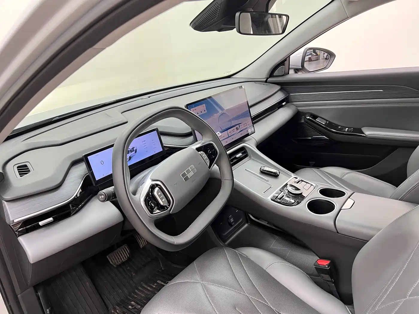 GEELY GALAXY GALAXY L6