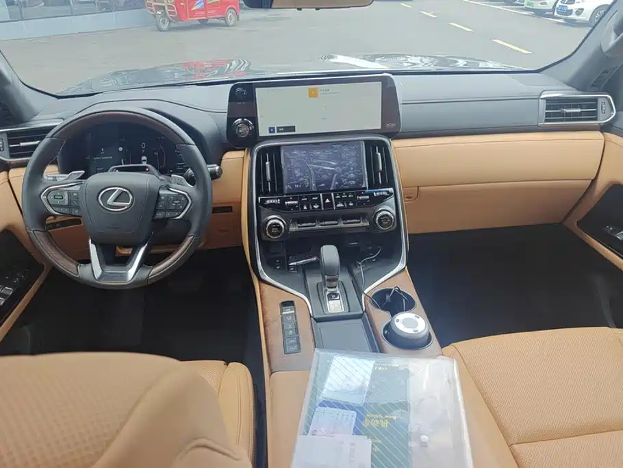 Lexus LX 2026 2025 700h Boundary Edition