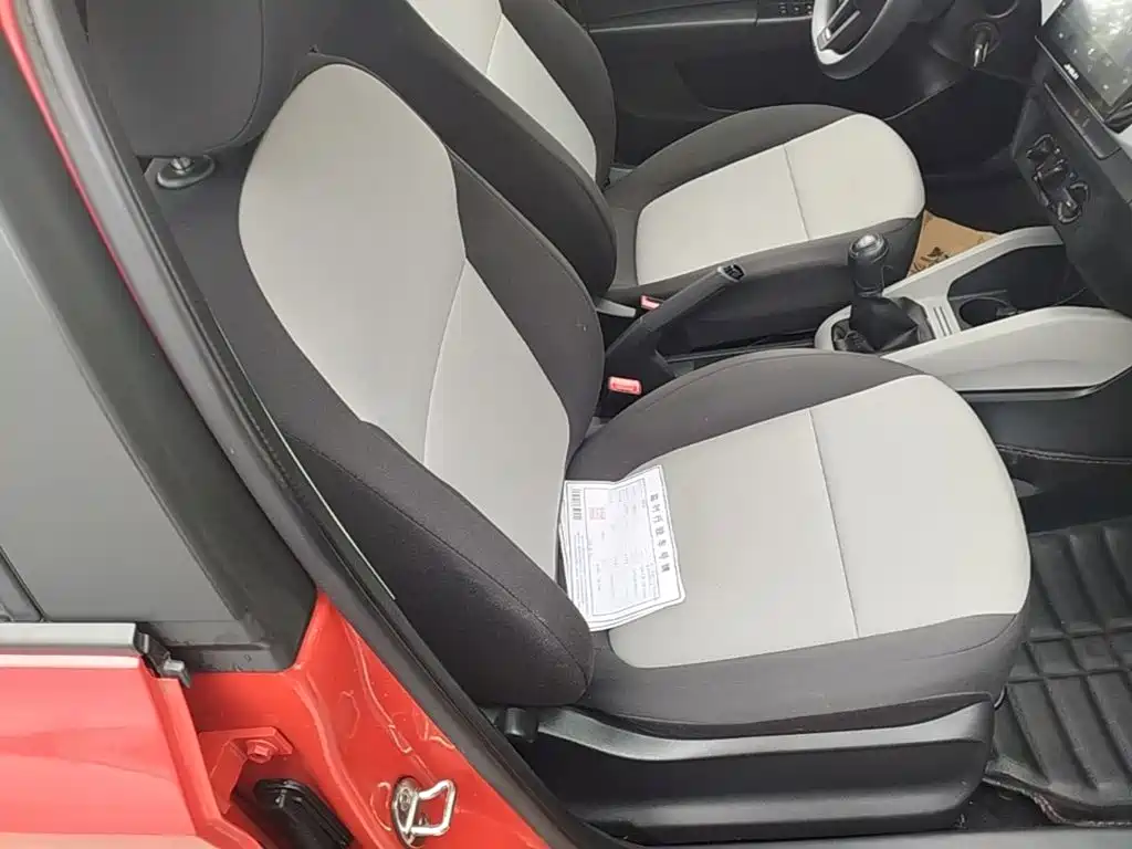 Škoda Fabia 2017 2017 1.4L Manual Car Enjoy Edition