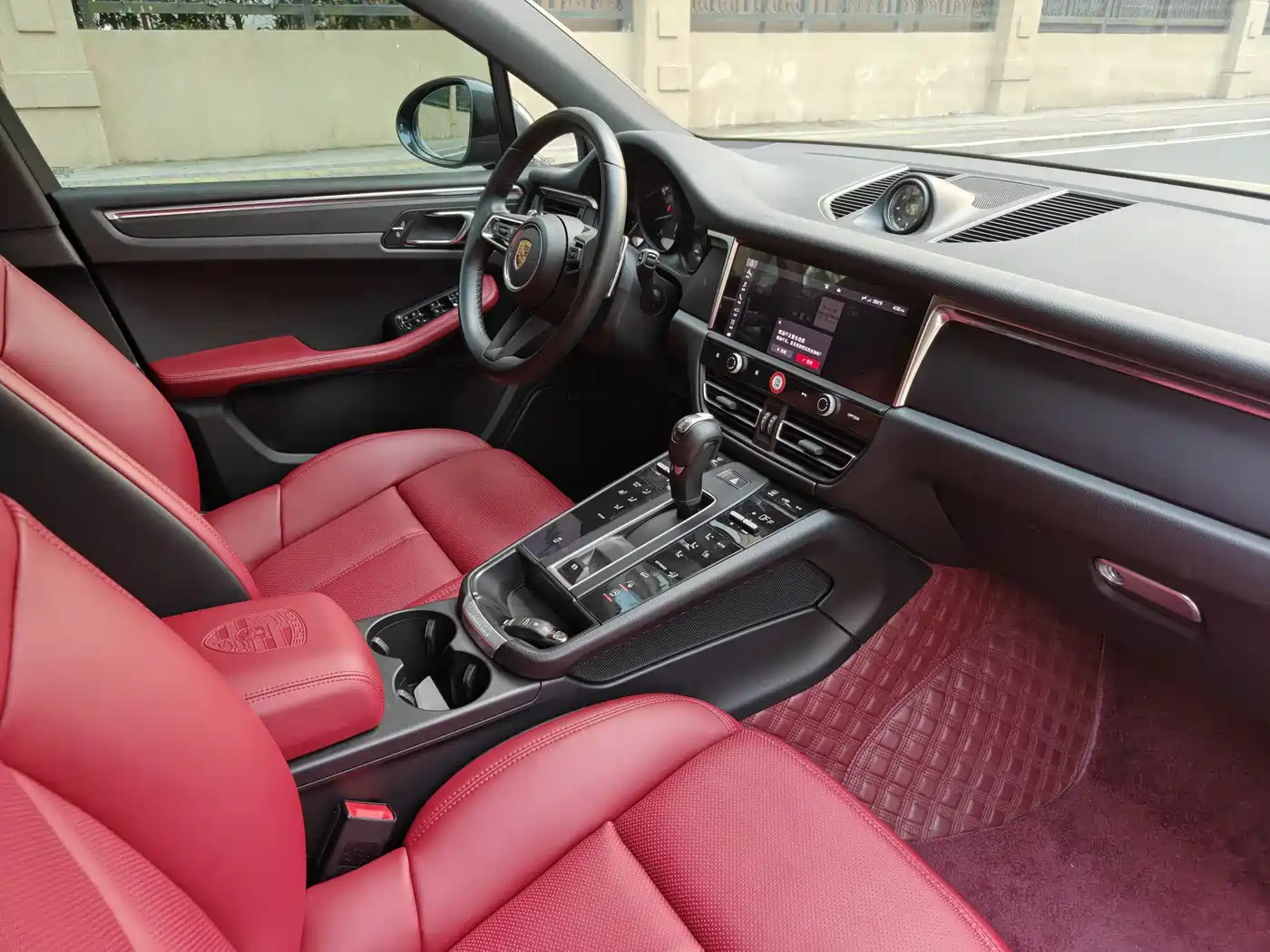 Porsche Macan 2023 Macan 2.0T фото 14