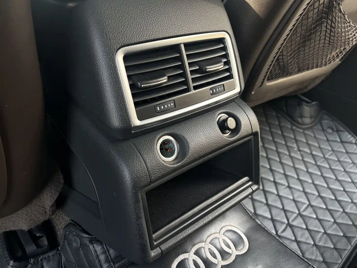 Audi Q7 2014 35 TFSI Progressive фото 24