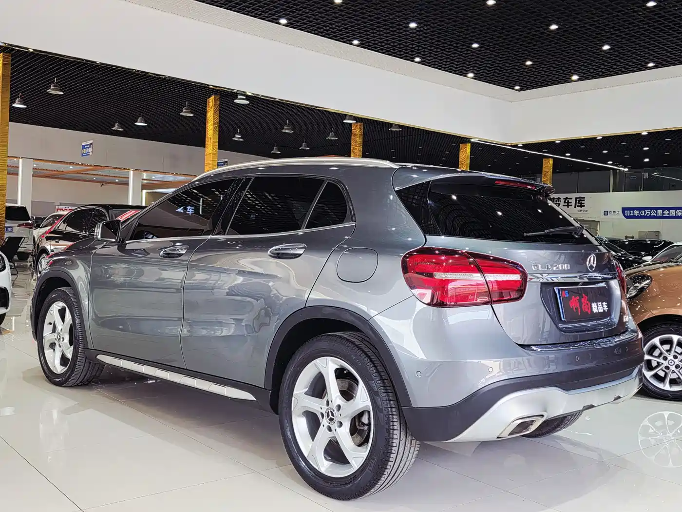 Mercedes-Benz GLA 2017 GLA 200 Dynamic фото 14