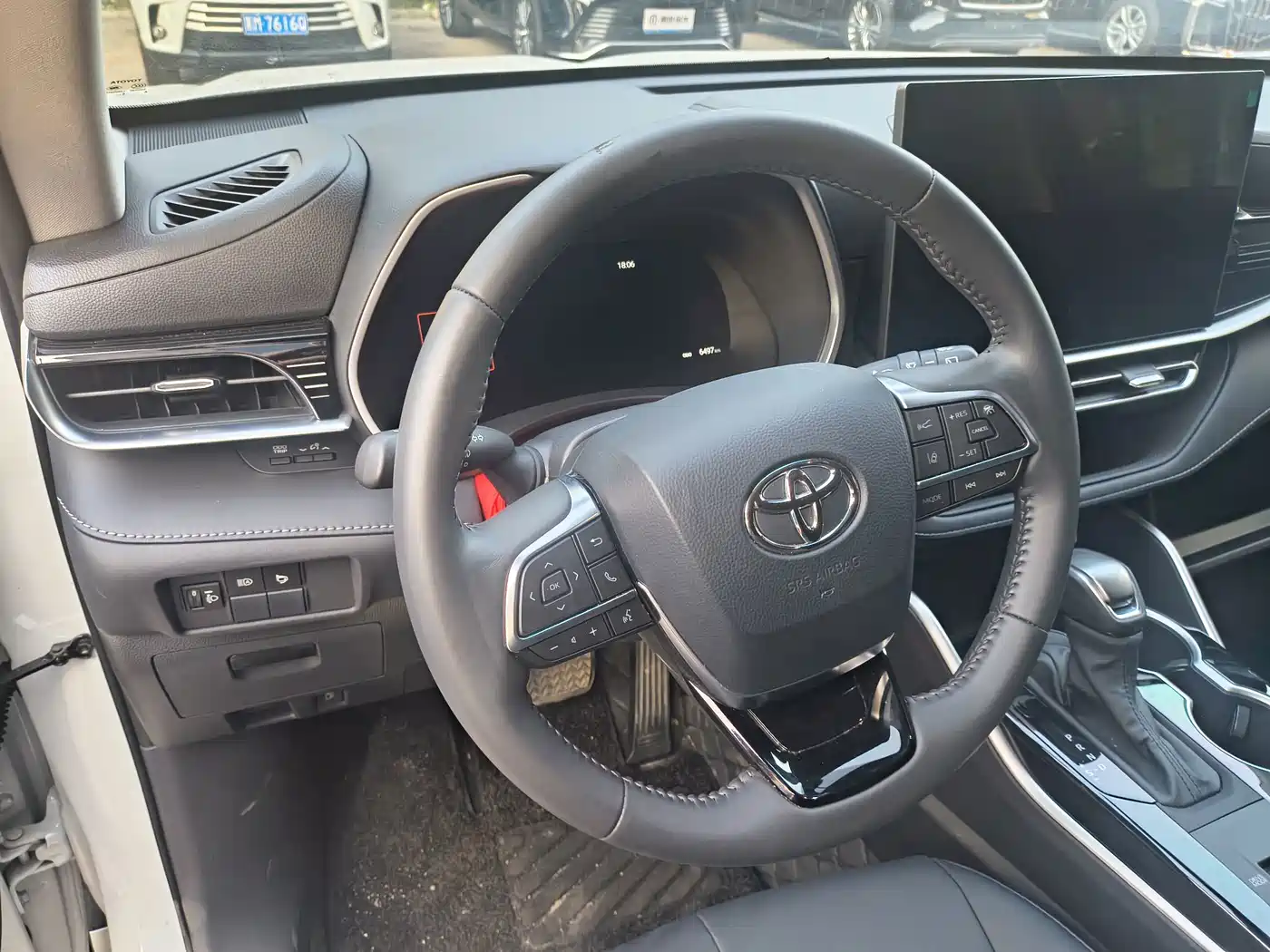 TOYOTA HIGHLANDER
