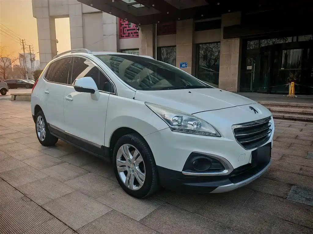 Peugeot 3008 2015 1.6THP Automatic Classic Edition фото 10