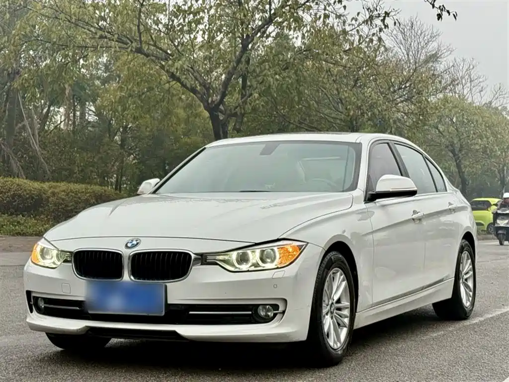 BMW 3 Series 2015 320Li Super Joy Fashion фото 2