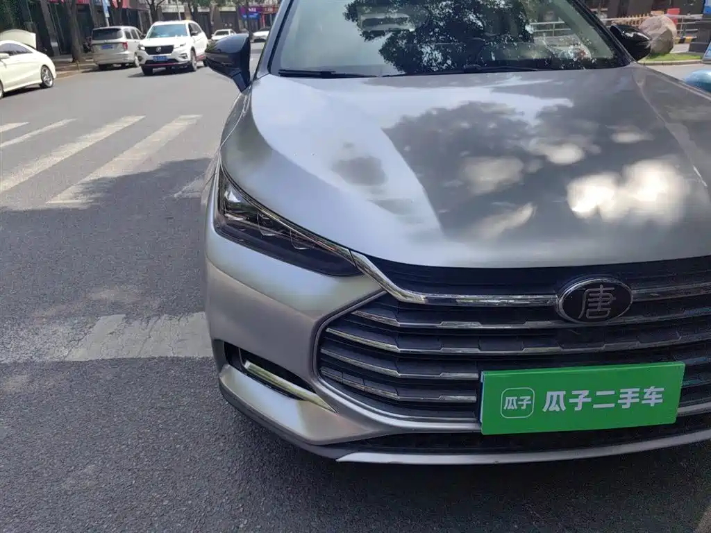 BYD Tang 2018 2.0T Automatic Smart Connection Noble Edition 7-Seater China V фото 7