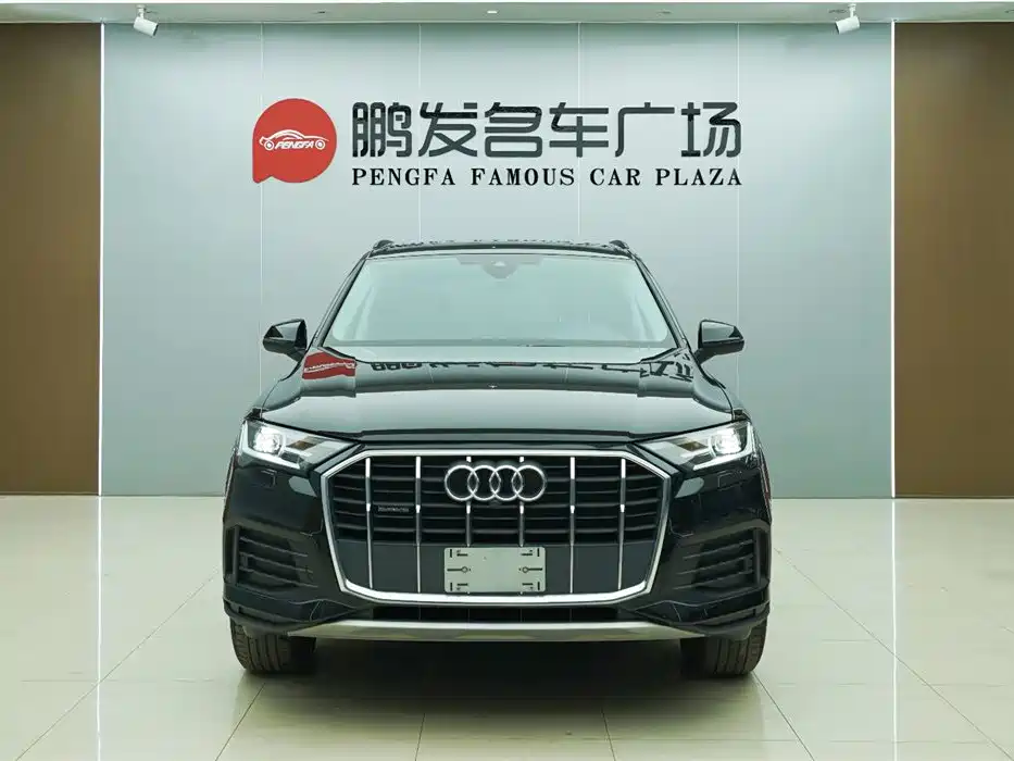 Audi Q7 2023 45 TFSI quattro S line Sport фото 2