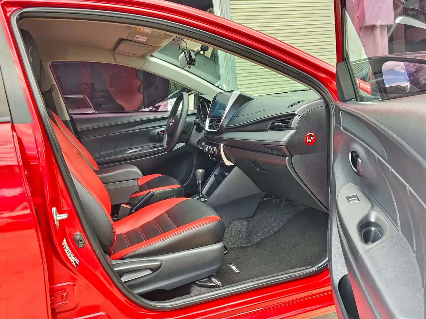 Toyota Vios FS 2019 1.5L CVT Fengchi Edition фото 11