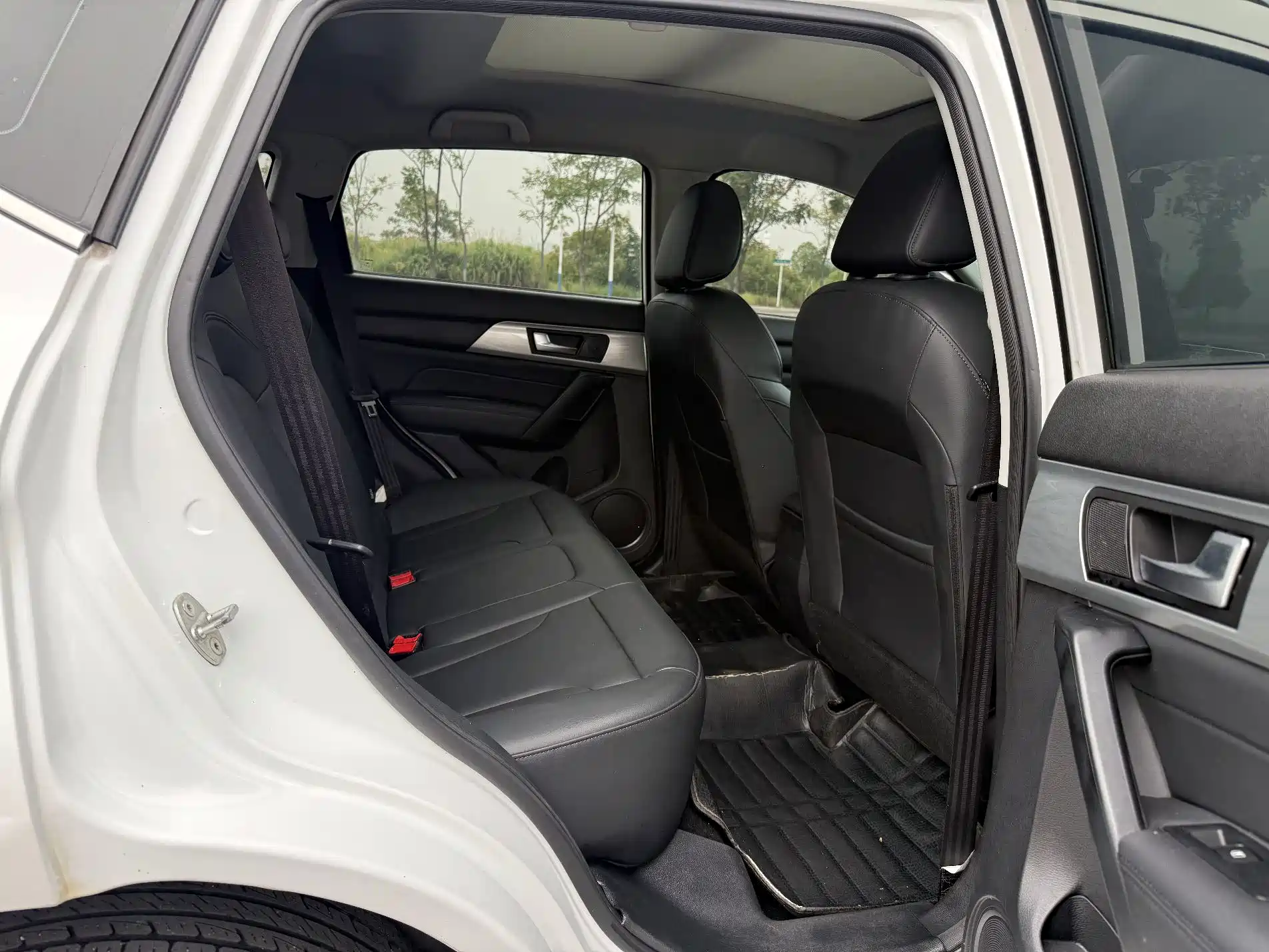 Фото 9 - Haval H2