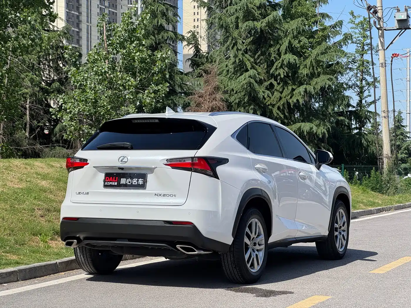Lexus NX 2015 200t AWD F Sport фото 18