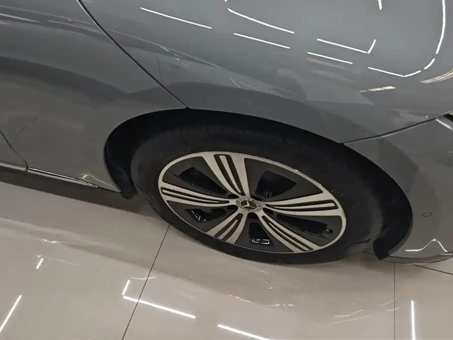 Mercedes-Benz EQE 2022 350 Luxury Edition фото 6
