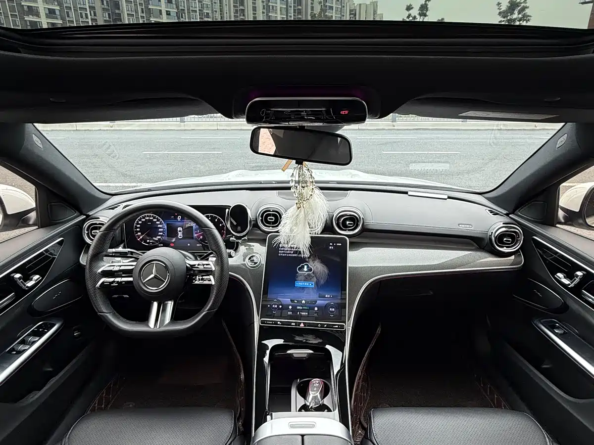 MERCEDES-BENZ C CLASS