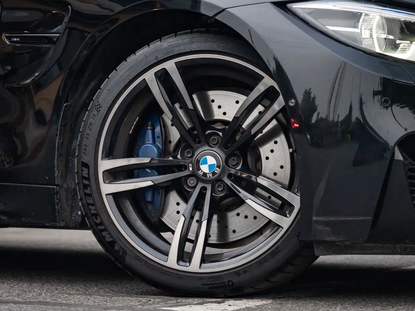 BMW M4 2017 2014 M4 Coupe