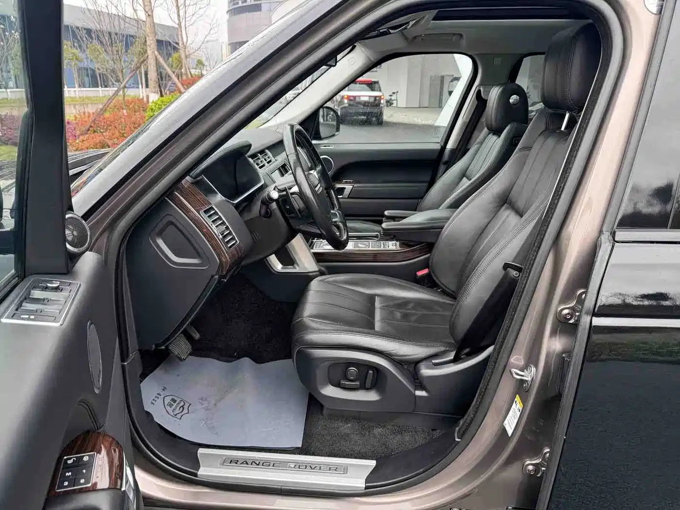 Land Rover Range Rover 2016 2016 3.0 SC V6 Vogue LWB