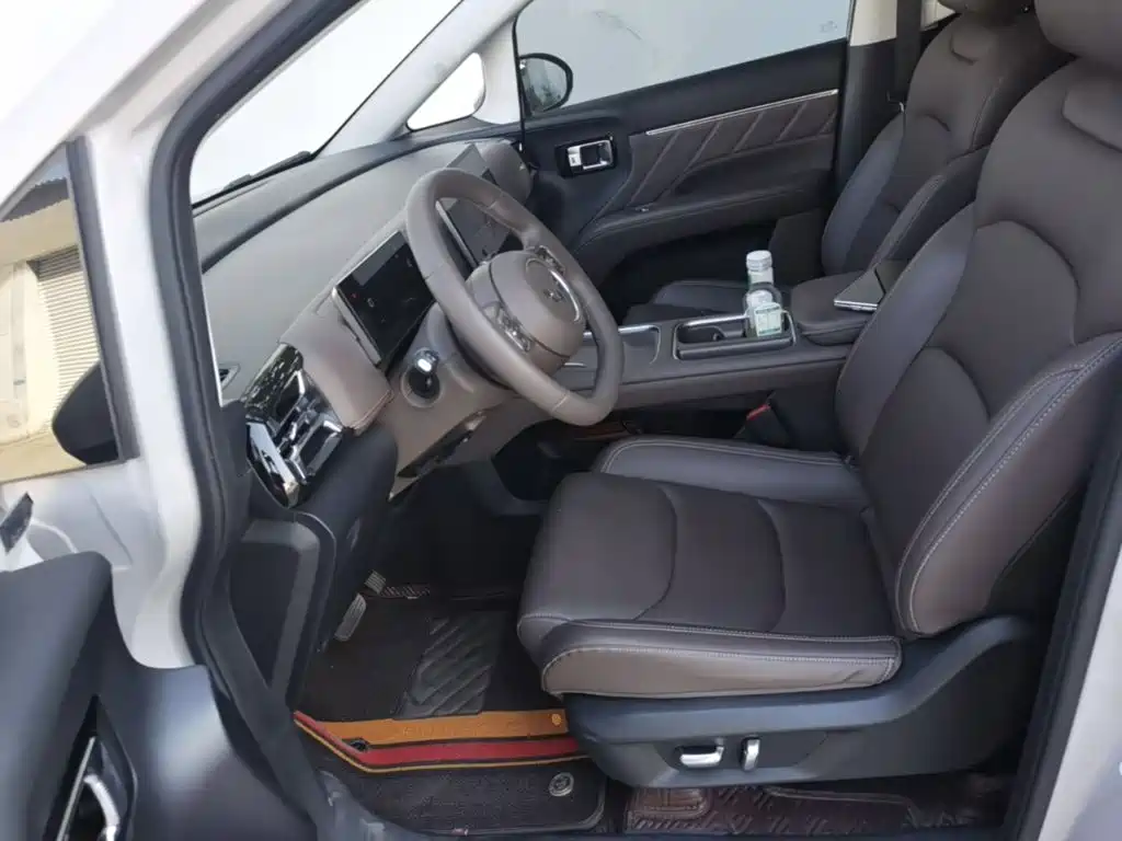 Wuling Motors Xingguang 730 New Energy 2025 2025 Model Pure Electric Base Version