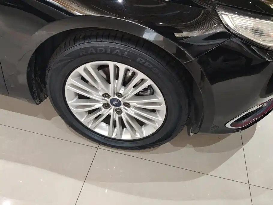 Ford Taurus 2016 2015 EcoBoost 245 Fashion
