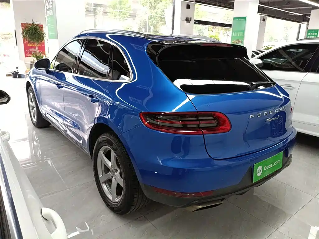 Porsche Macan 2016 Macan 2.0T фото 5