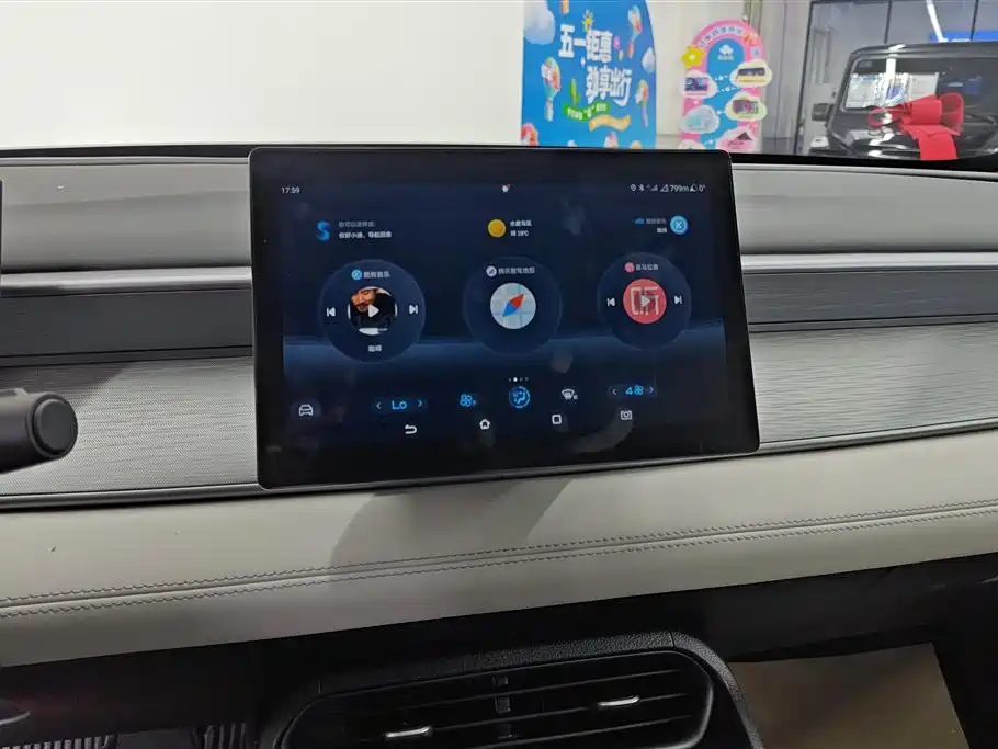 BYD Hai Bao 05 DM-i 2025 DM-i Smart Drive Edition 55KM Luxury фото 13