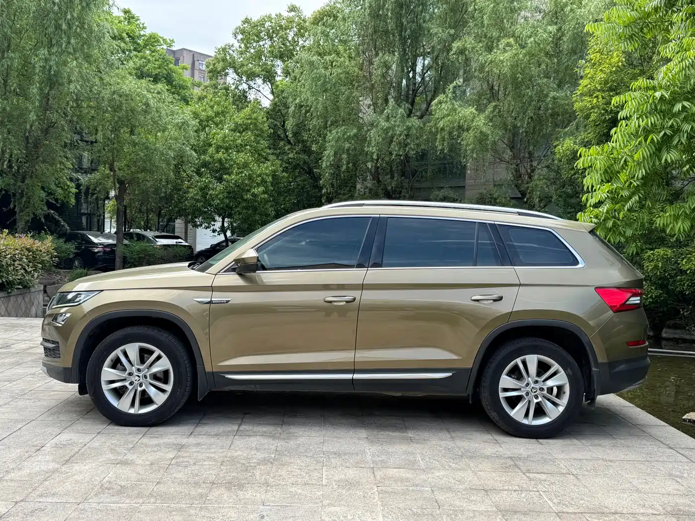 Škoda Kodiaq 2018 Facelift TSI330 7-seat 2WD Premium Luxury Edition фото 4