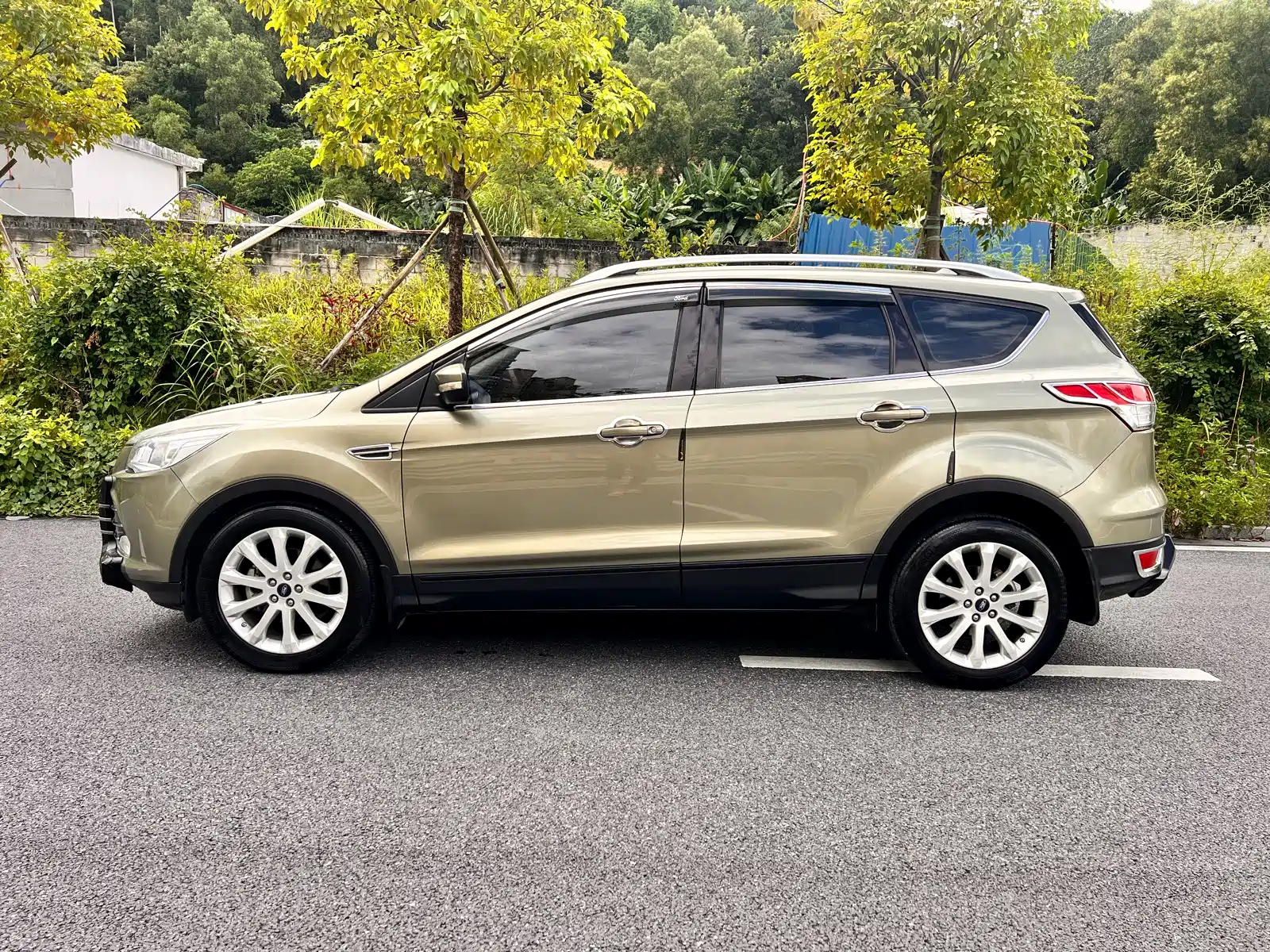 Фото 5 - Ford Kuga