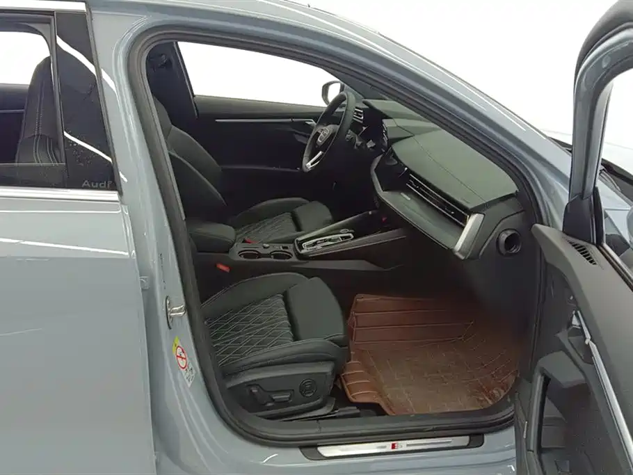 Audi A3 2025 A3L Limousine 35TFSI Flying Premium фото 8