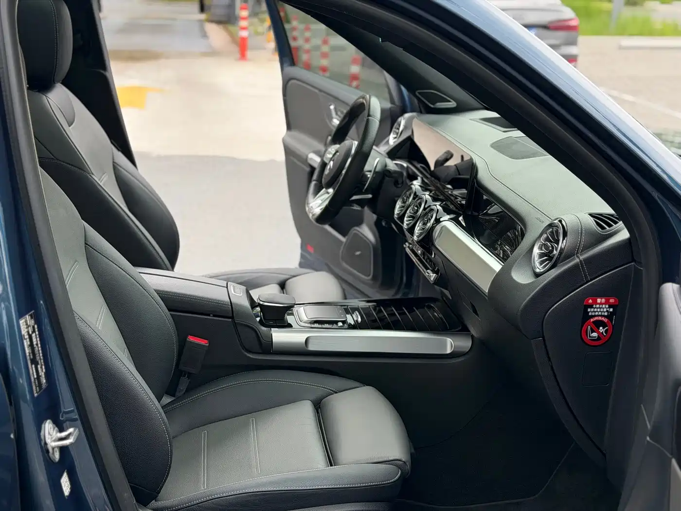 Mercedes-Benz GLB AMG 2022 AMG GLB 35 4MATIC фото 12