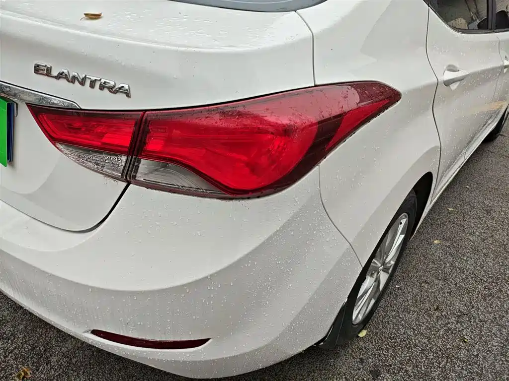 Hyundai Langdong 2016 1.6L Automatic Smart Edition фото 8