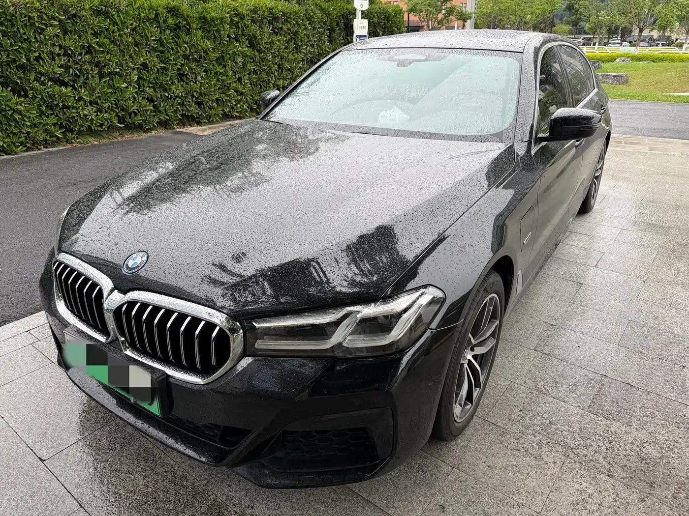 BMW 5 SERIES NEW ENERGY