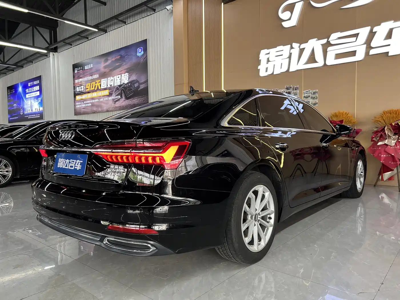 Audi A6L 2019 40 TFSI Luxury Elegance фото 12