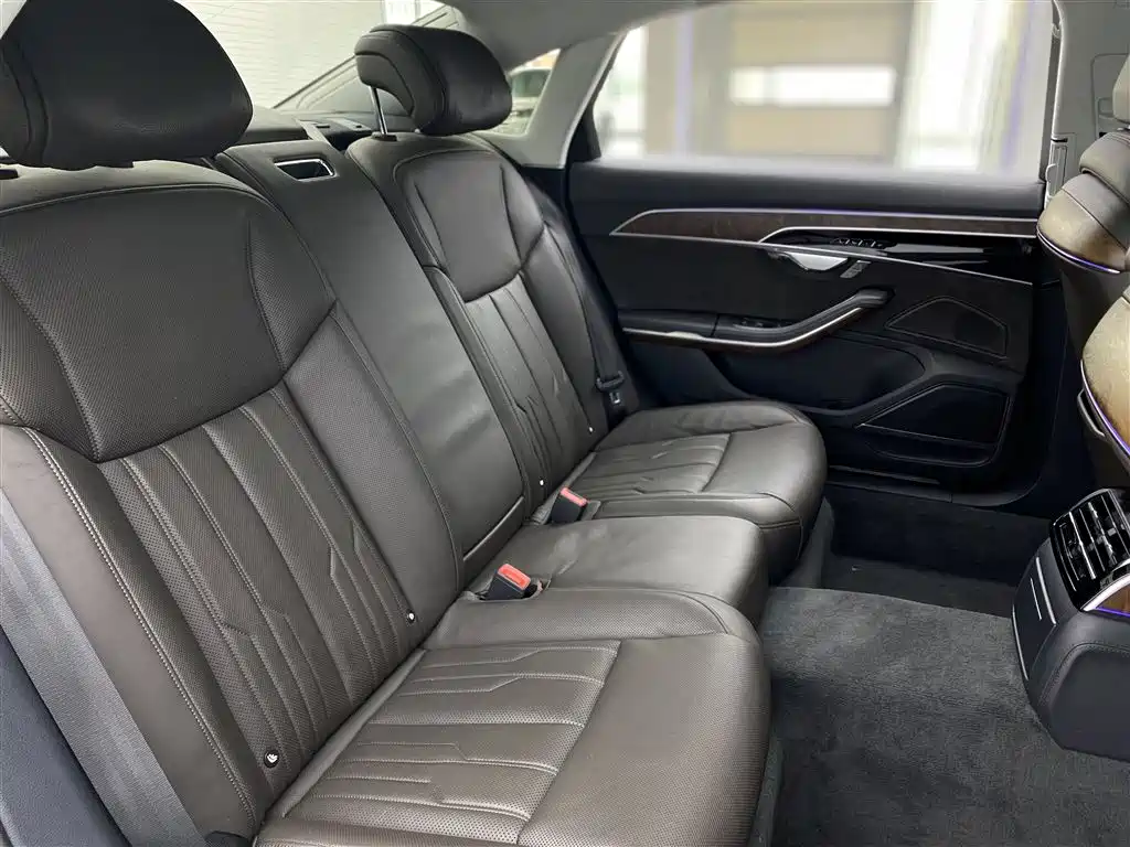 Audi A8 2019 A8L 50 TFSI quattro Luxury фото 11