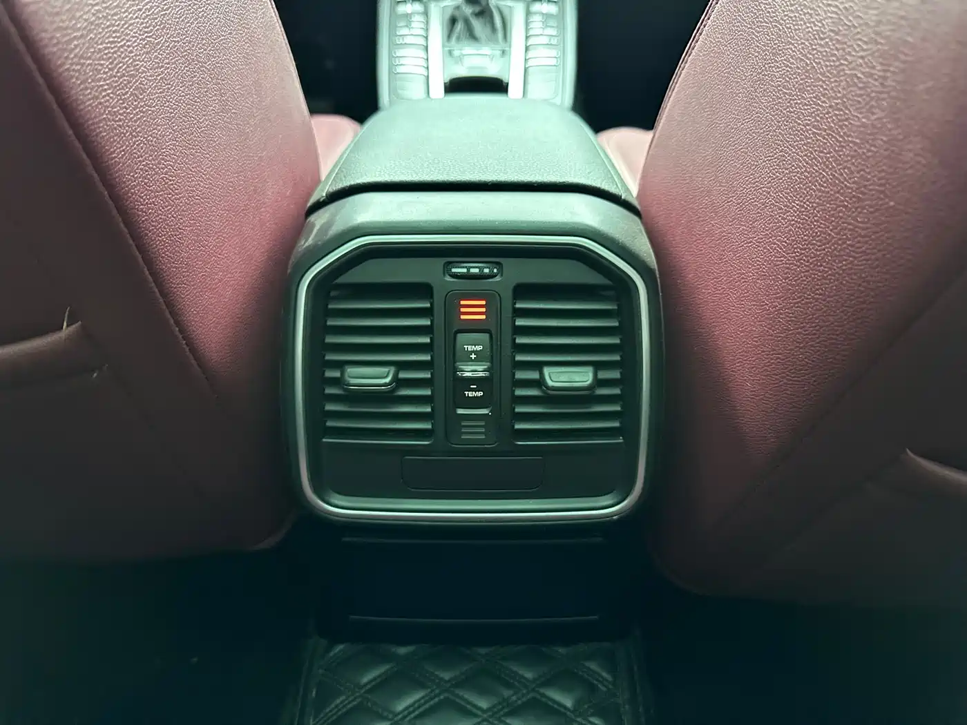Porsche Macan 2014 Macan 2.0T фото 15