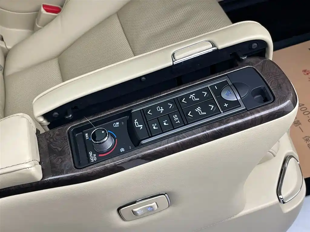 Toyota Alphard 2023 Dual Hybrid 2.5L Ultimate Gold Edition фото 31