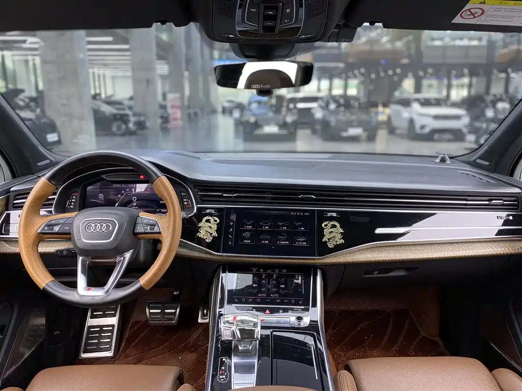 Audi Q7 2020 55 TFSI quattro Supreme Exclusive Edition фото 8