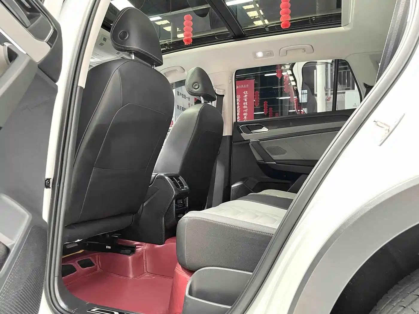 Volkswagen Tayron 2023 280TSI 2WD Luxury Plus Advanced Edition фото 10