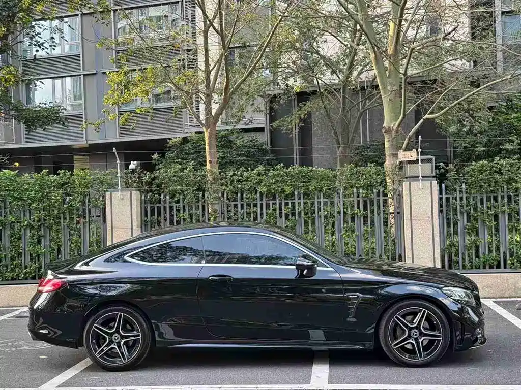Mercedes-Benz C-Class (Import) 2019 C 260 Coupe фото 4