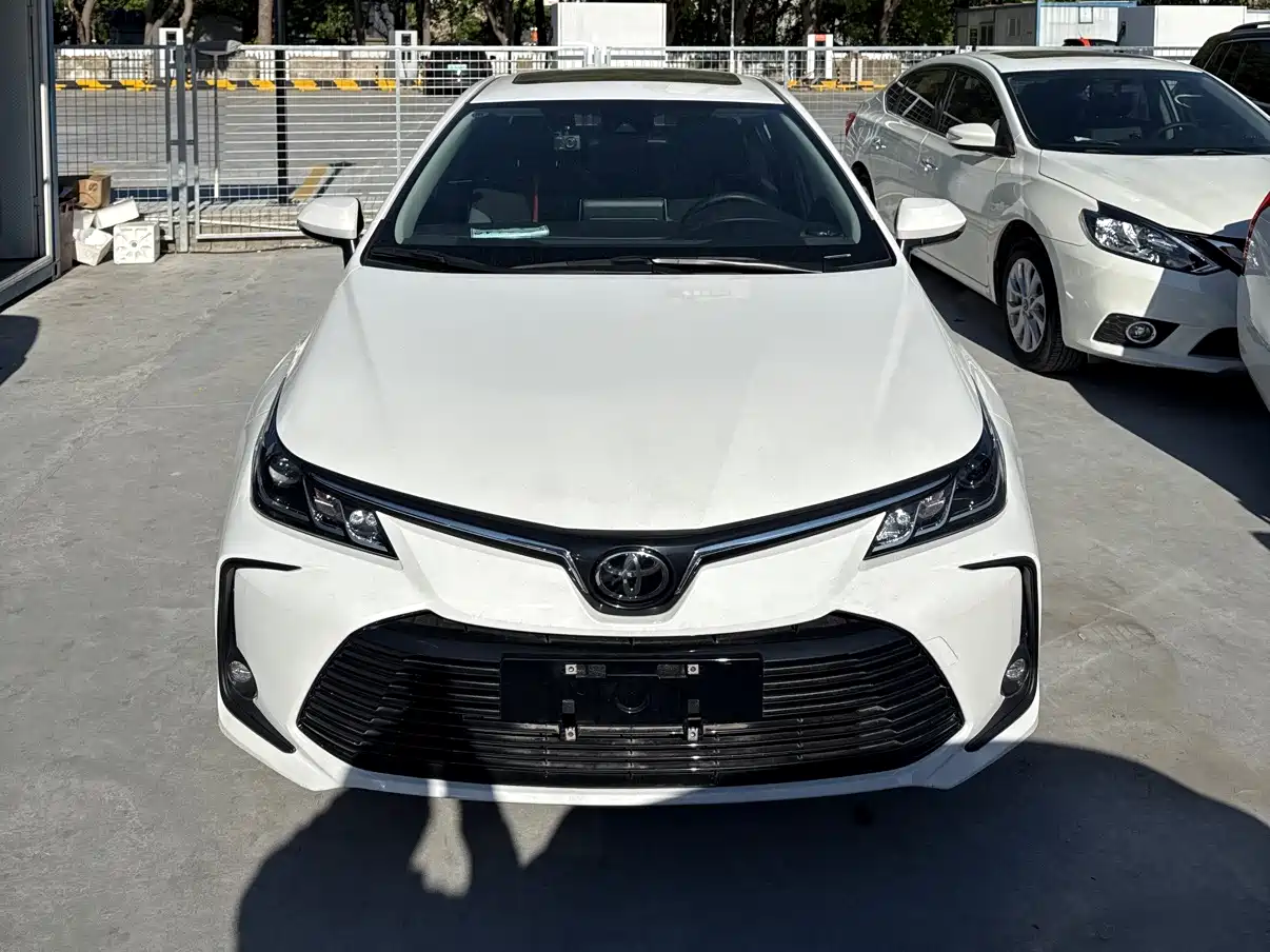 Toyota Corolla 2023 1.2T Elite Edition фото 2