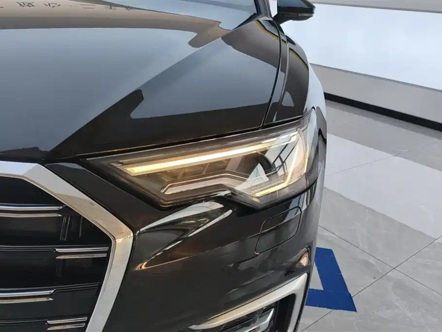 Audi A6L 2023 Facelift 45 TFSI quattro Premium Dynamic фото 5