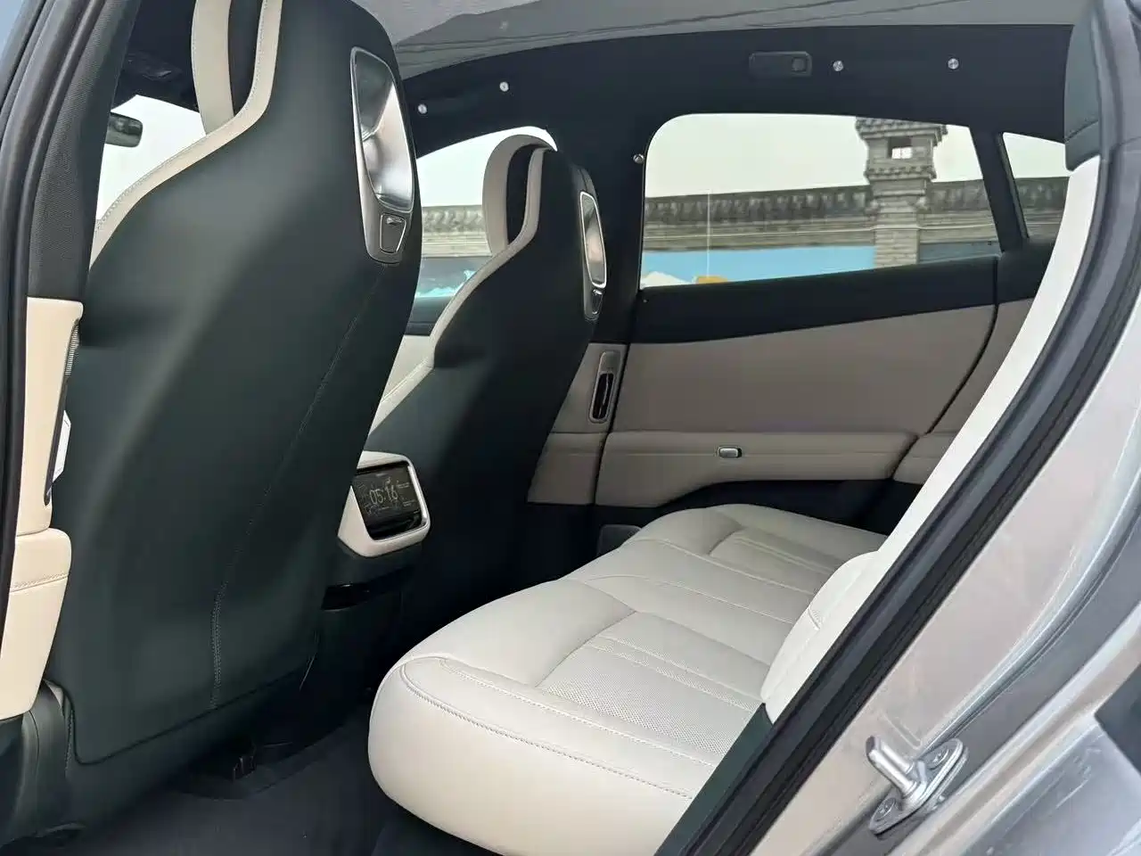 XIAOMI CAR XIAOMI YU7