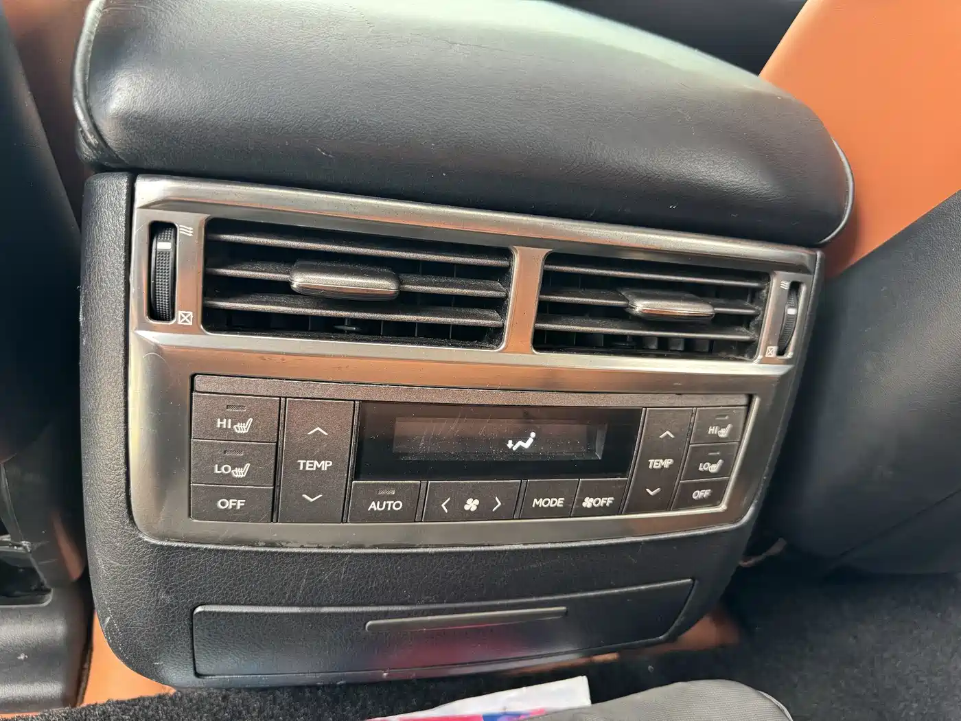 Lexus LX 2011 2009 570